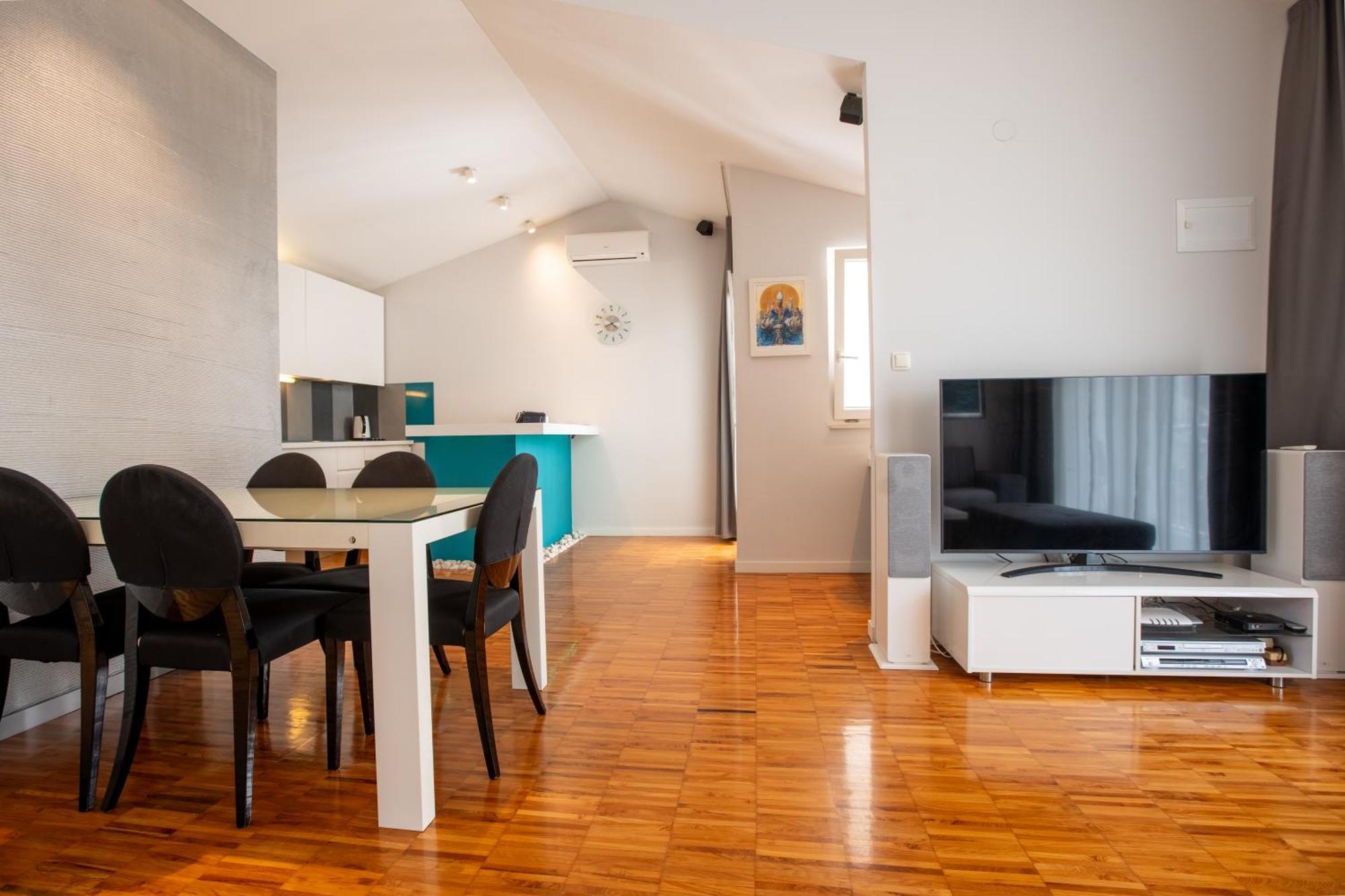 In The Heart Of Split Apartment Ngoại thất bức ảnh
